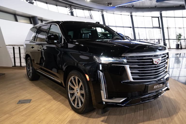 CADILLAC Escalade-V