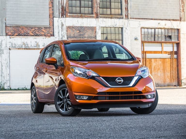 NISSAN Versa Note