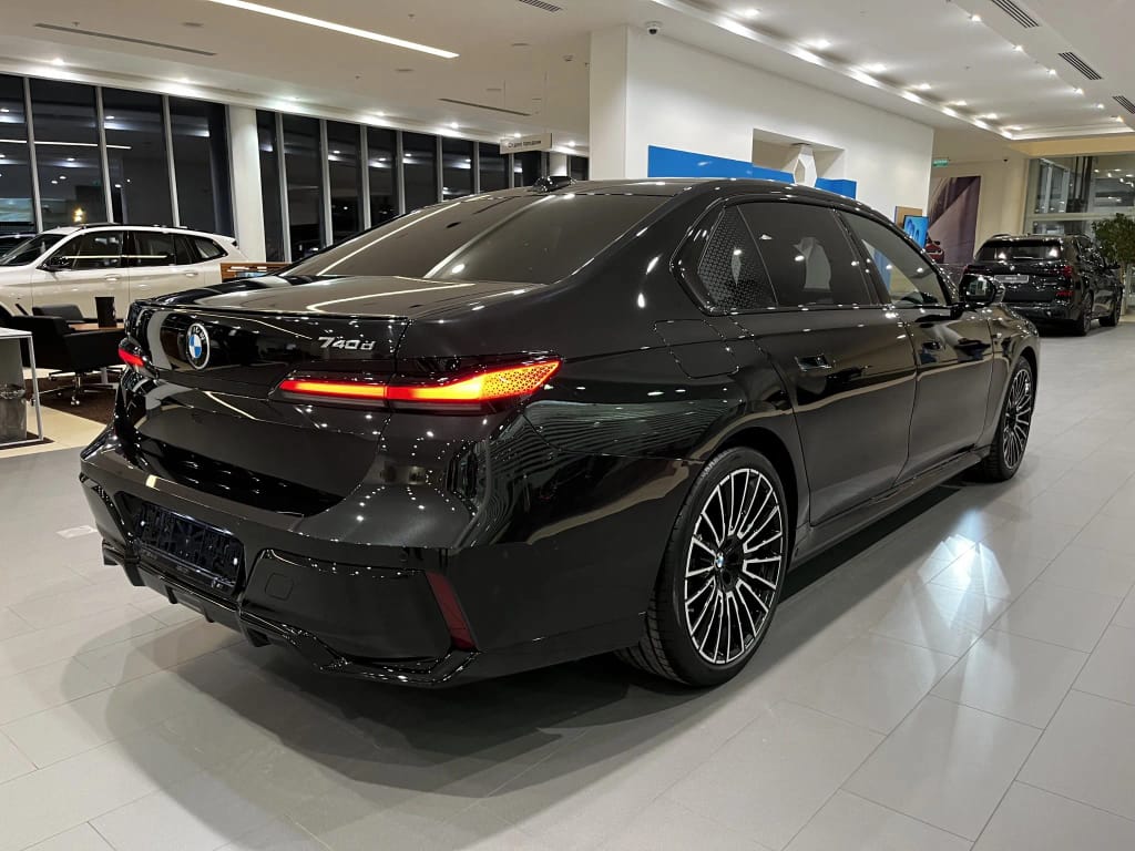 BMW 7 серии