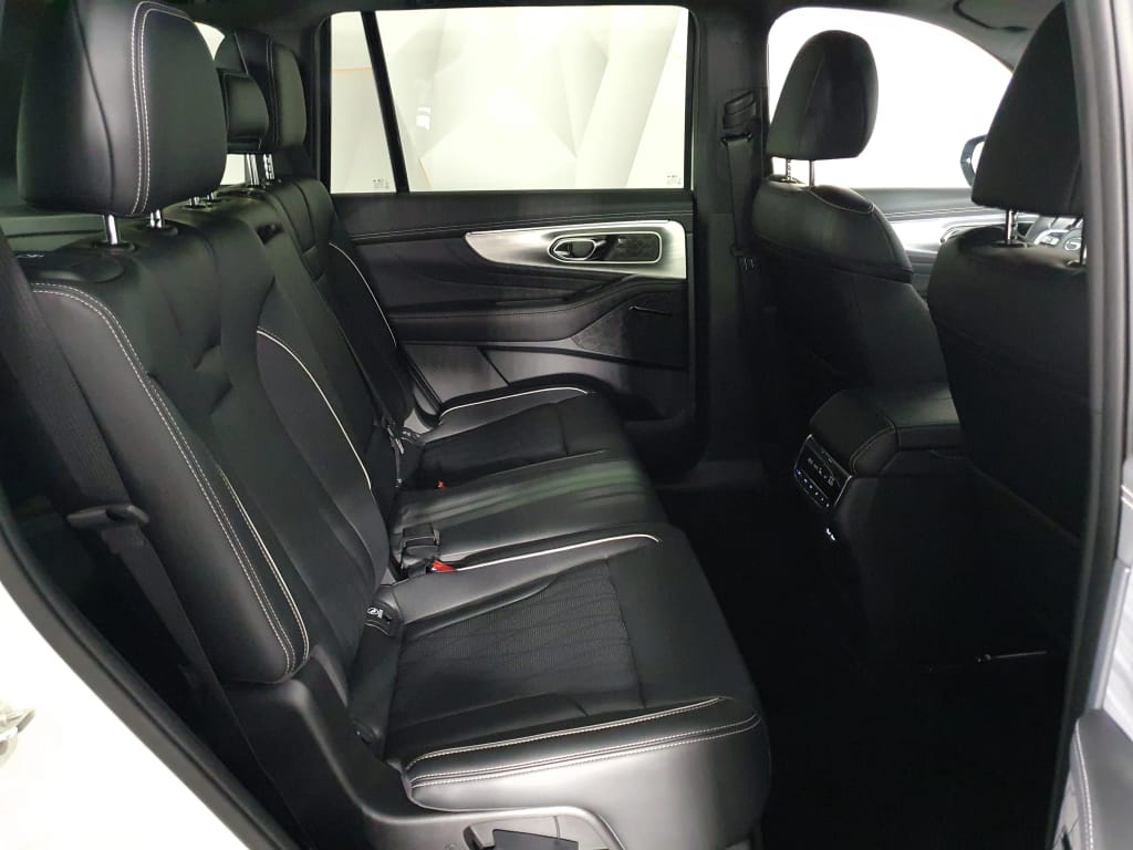 GAC GS8