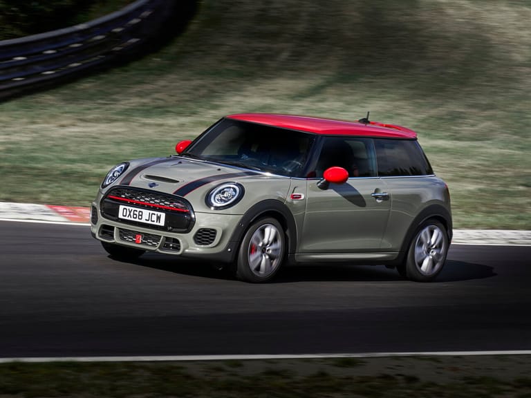 MINI Hatch III (F55/F56) Рестайлинг