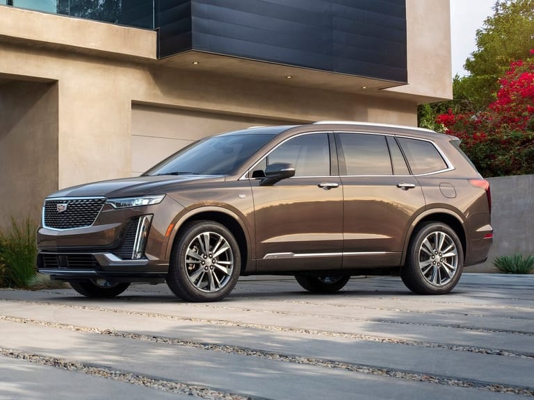 CADILLAC XT6