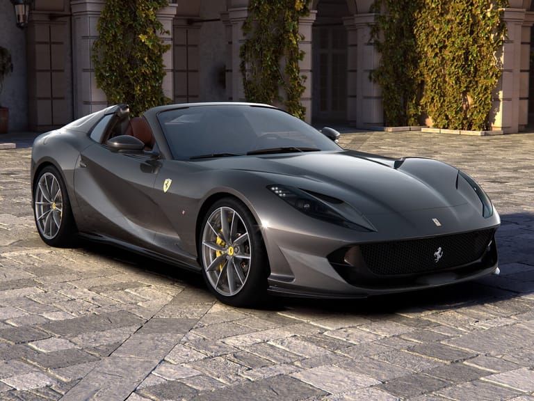 FERRARI 812