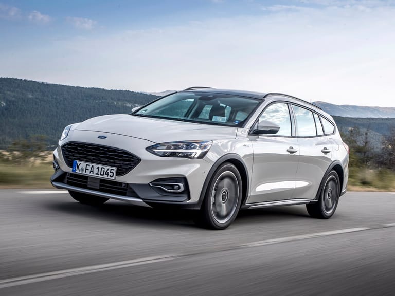 FORD Focus IV