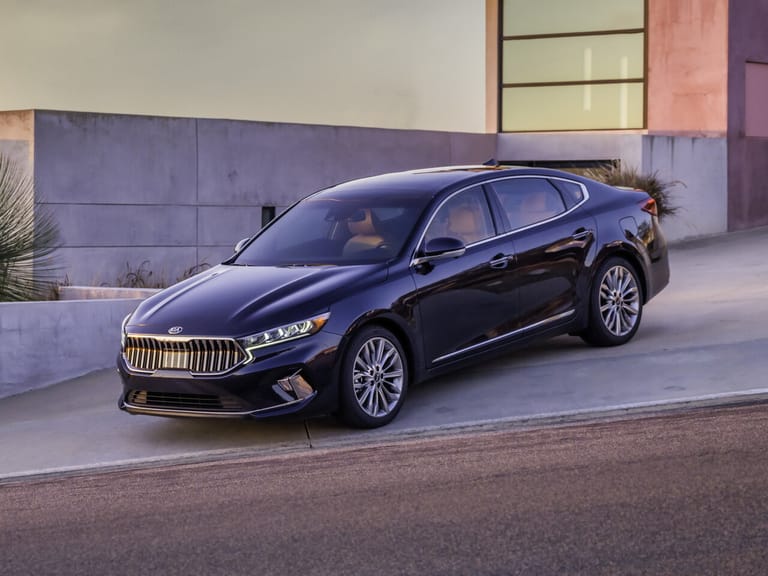 KIA Cadenza