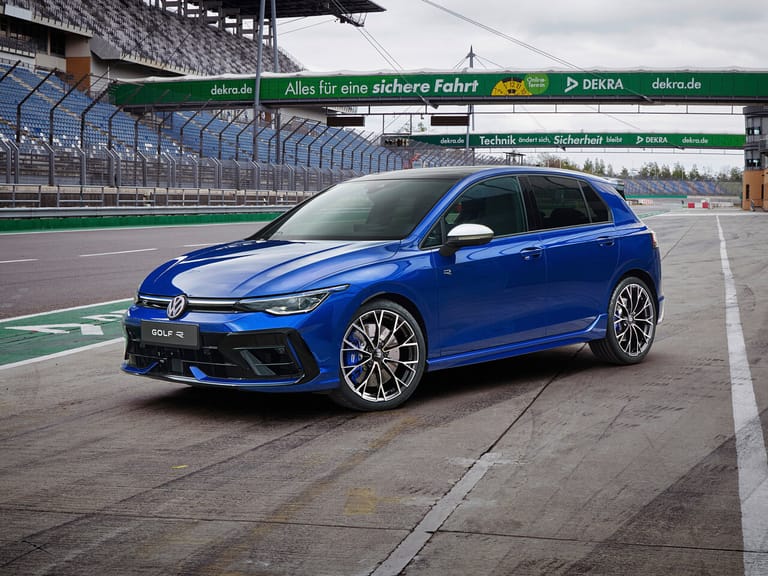 VOLKSWAGEN Golf R