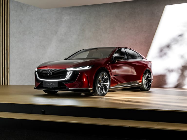 MAZDA 6e