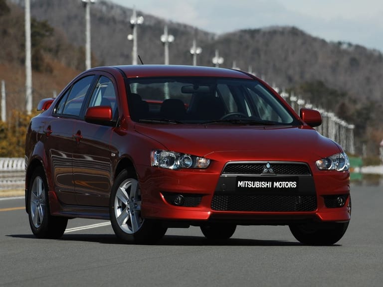MITSUBISHI Lancer X