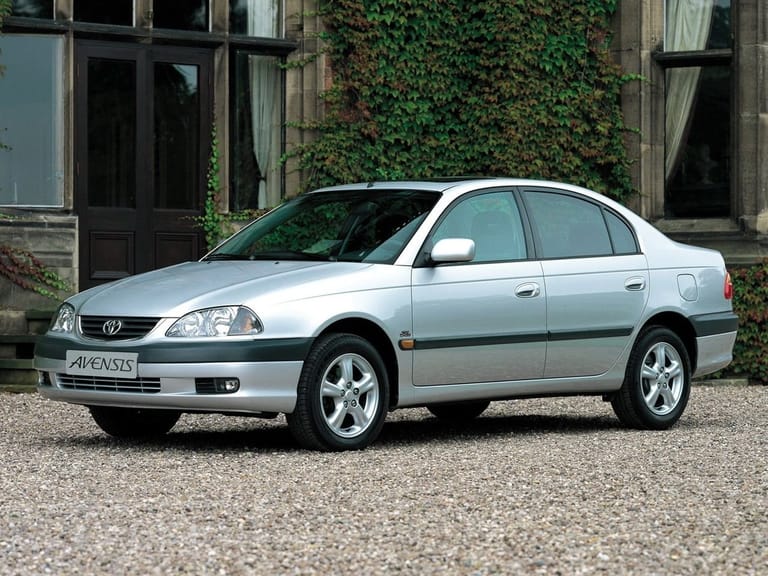 TOYOTA Avensis I Рестайлинг
