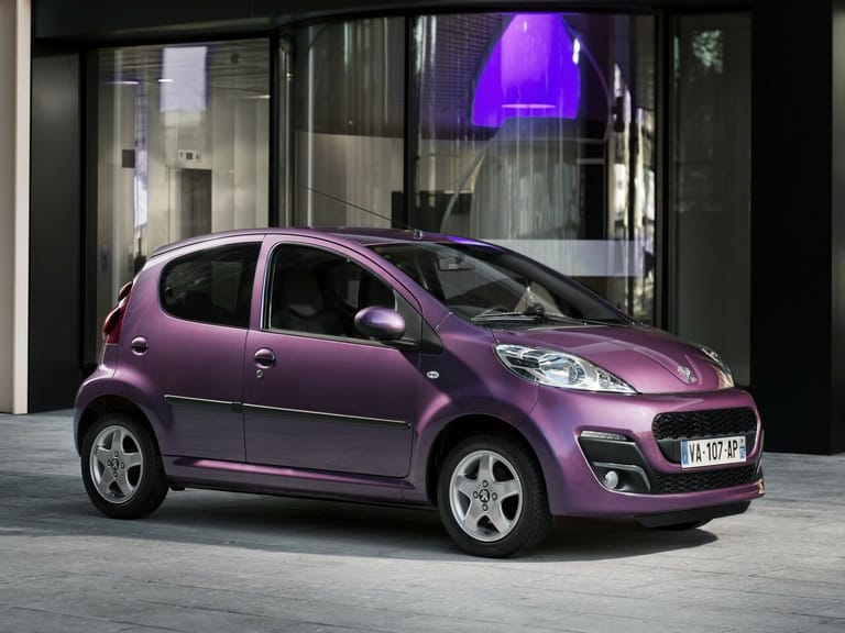 PEUGEOT 107