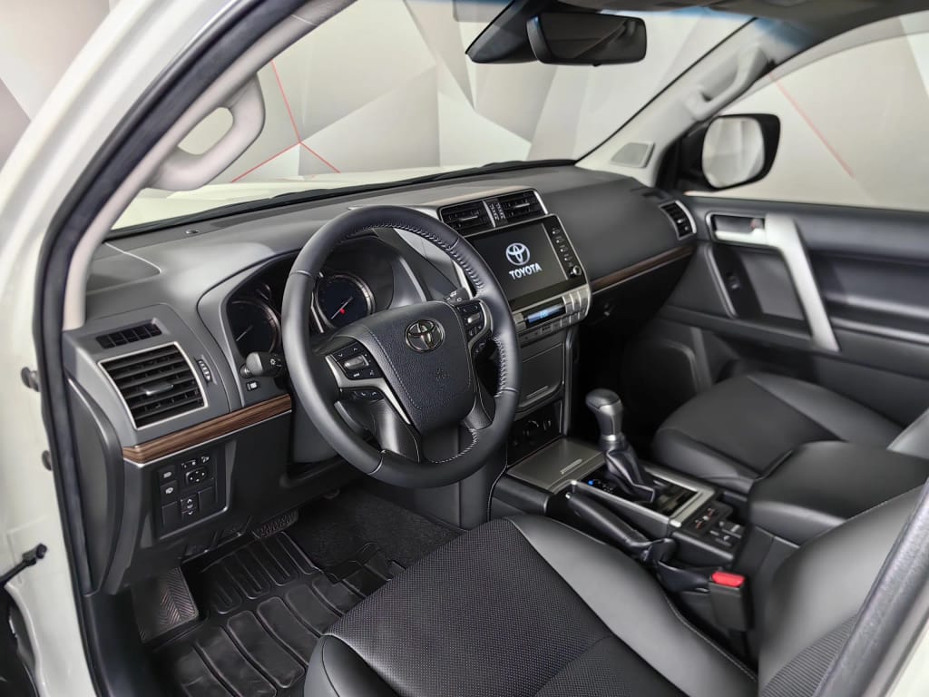 TOYOTA Land Cruiser Prado TOYOTA Land Cruiser Prado