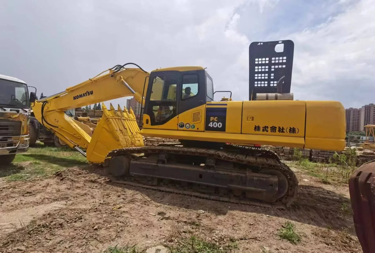 Komatsu PC400 Komatsu PC400